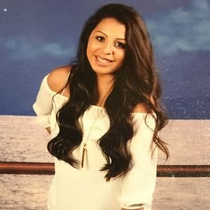 Meet your Posher, Aris